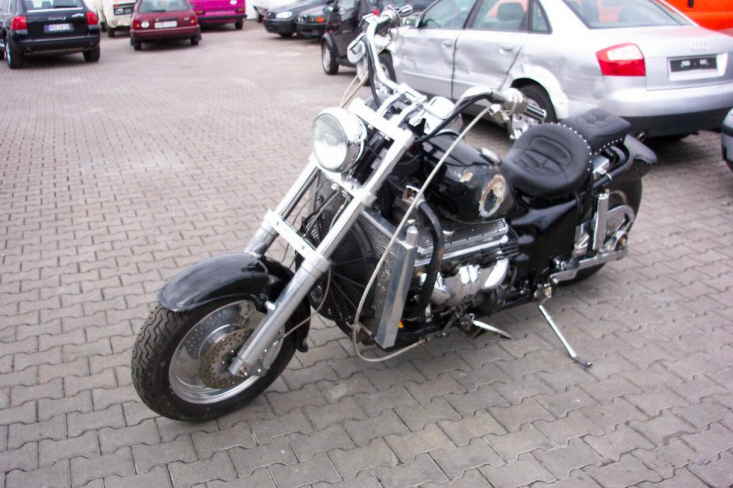 Bild_5900 Boss Hoss links