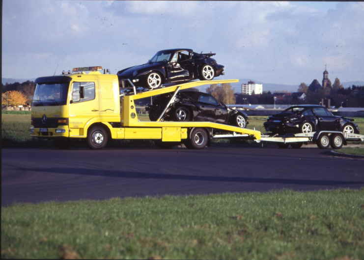LKW Porsche mit H�nger