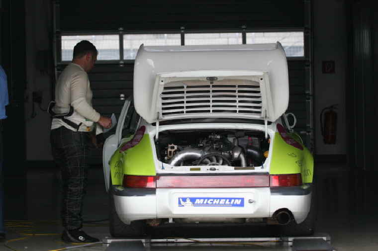 slide_IMG_6901Box Motor